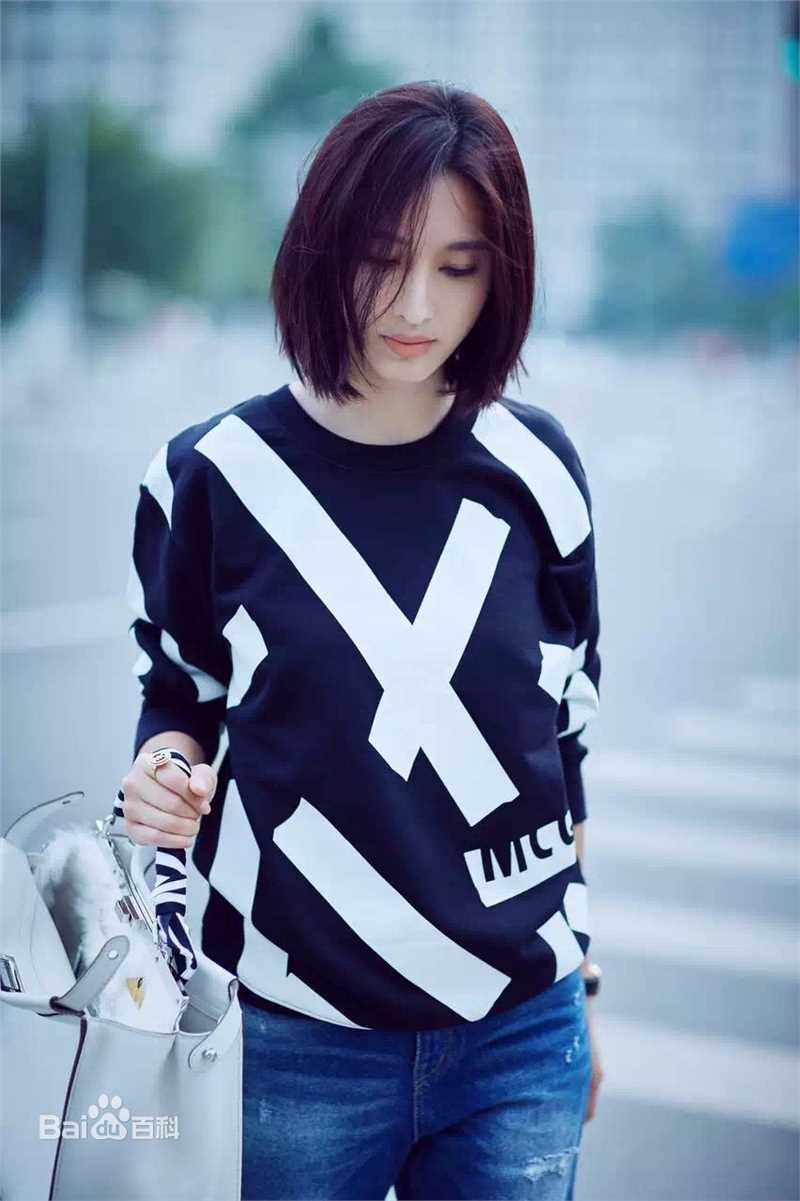 最新张俪(Zhang Li)性感图片