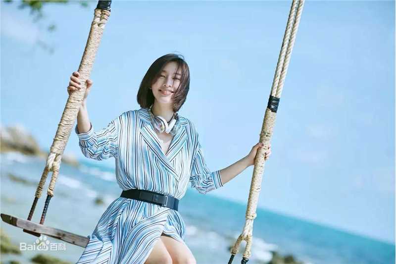 最新张俪(Zhang Li)性感图片