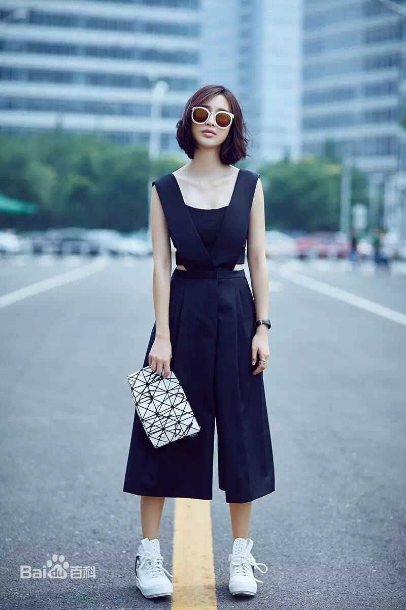 最新张俪(Zhang Li)性感图片