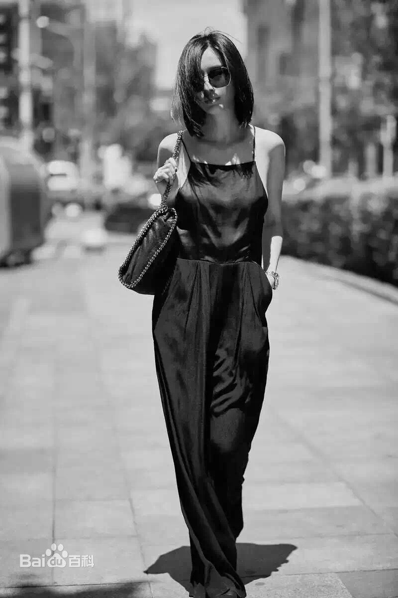 最新张俪(Zhang Li)性感图片