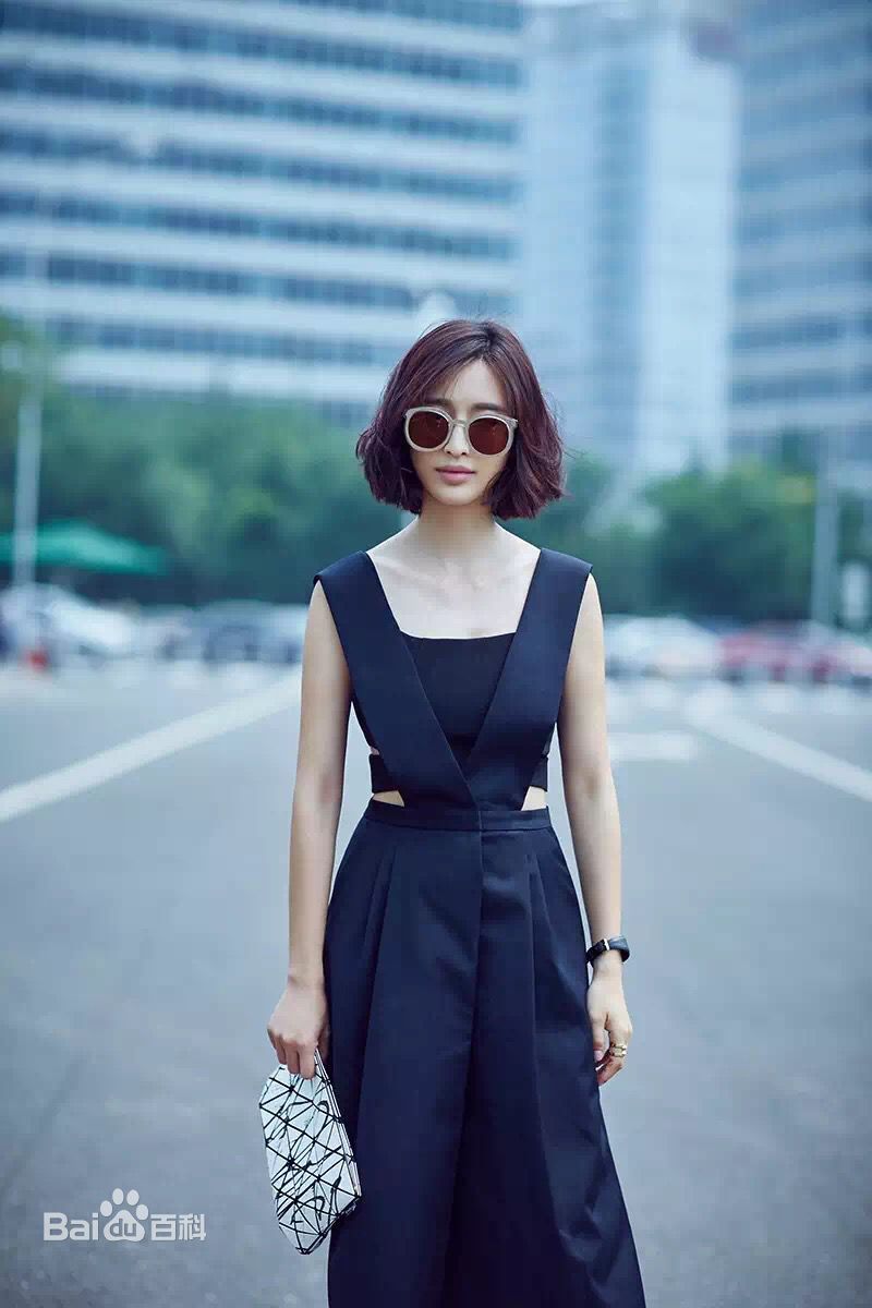 最新张俪(Zhang Li)性感图片