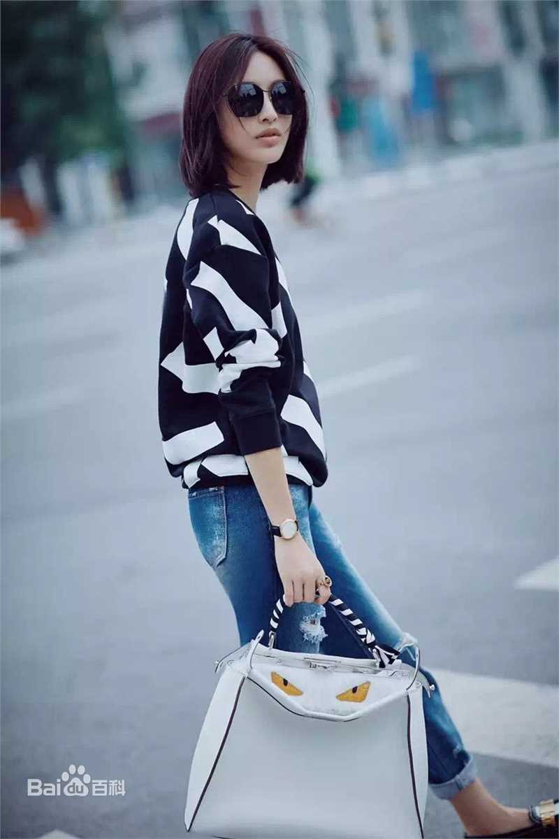 最新张俪(Zhang Li)性感图片