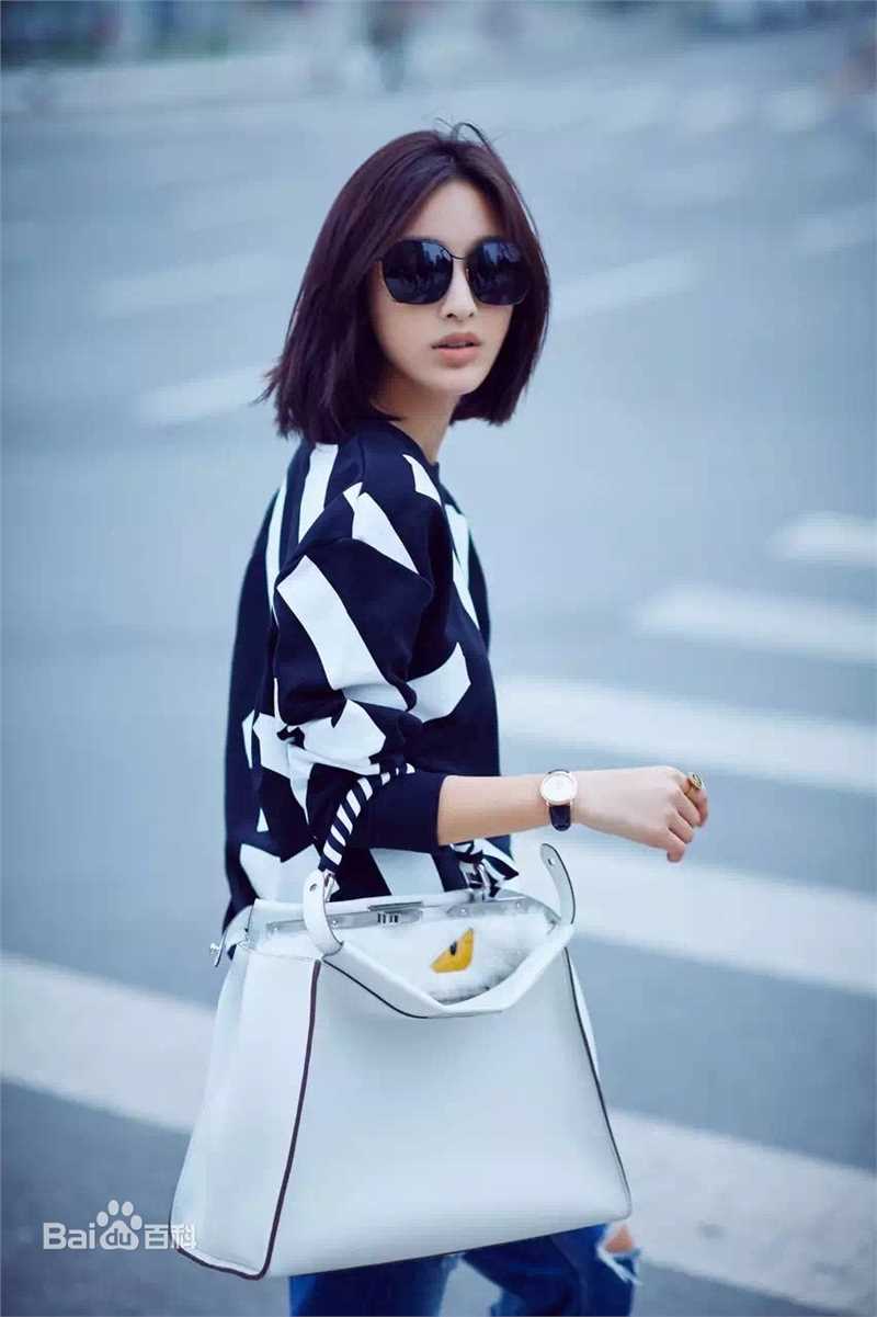 最新张俪(Zhang Li)性感图片