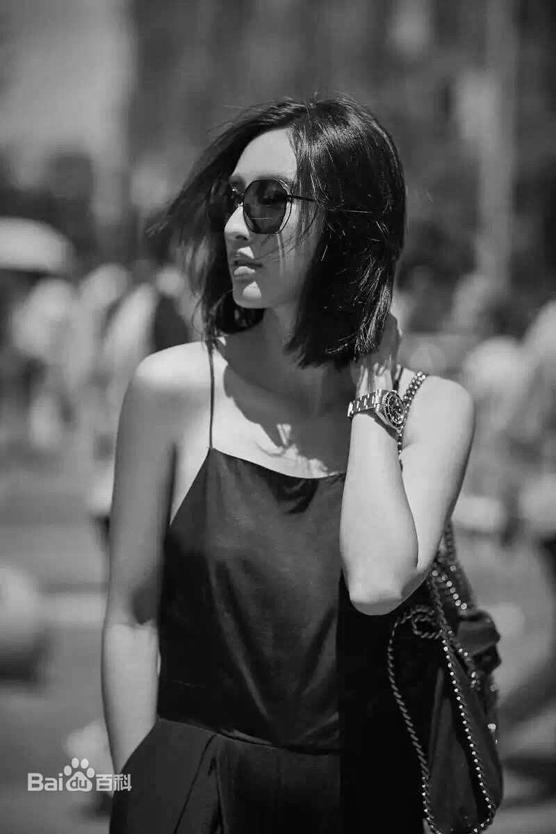 最新张俪(Zhang Li)性感图片