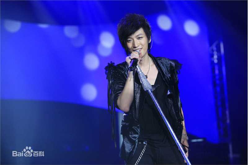 乔任梁(Kimi)20081101我爱摇滚上海演唱会壁纸壁纸