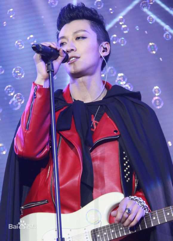 乔任梁(Kimi)音乐节LIVE现场性感图片壁纸