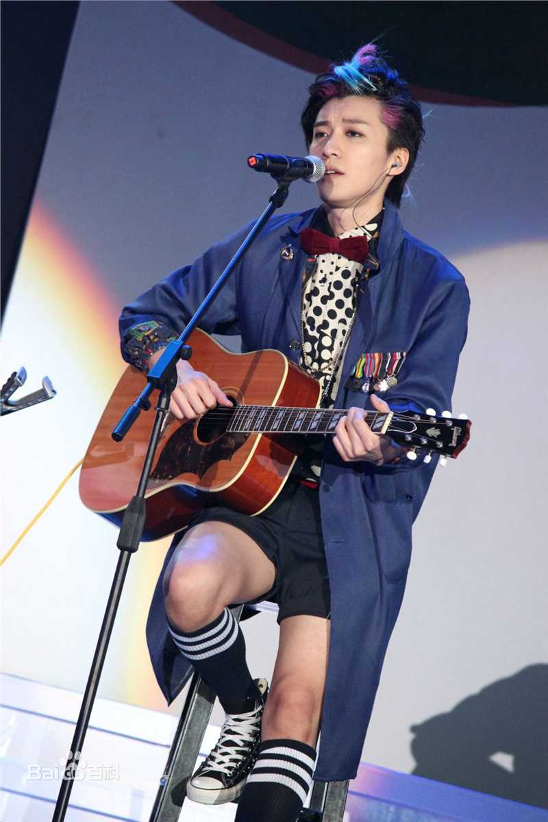 乔任梁(Kimi)音乐节LIVE现场性感图片壁纸