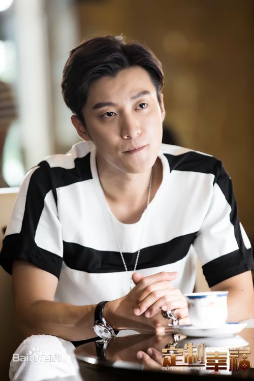 最新乔任梁(Kimi)在《定制幸福》饰展望中的壁纸