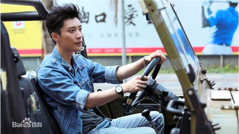 最新乔任梁(Kimi)在《爱情回来了》饰承磊中的壁纸