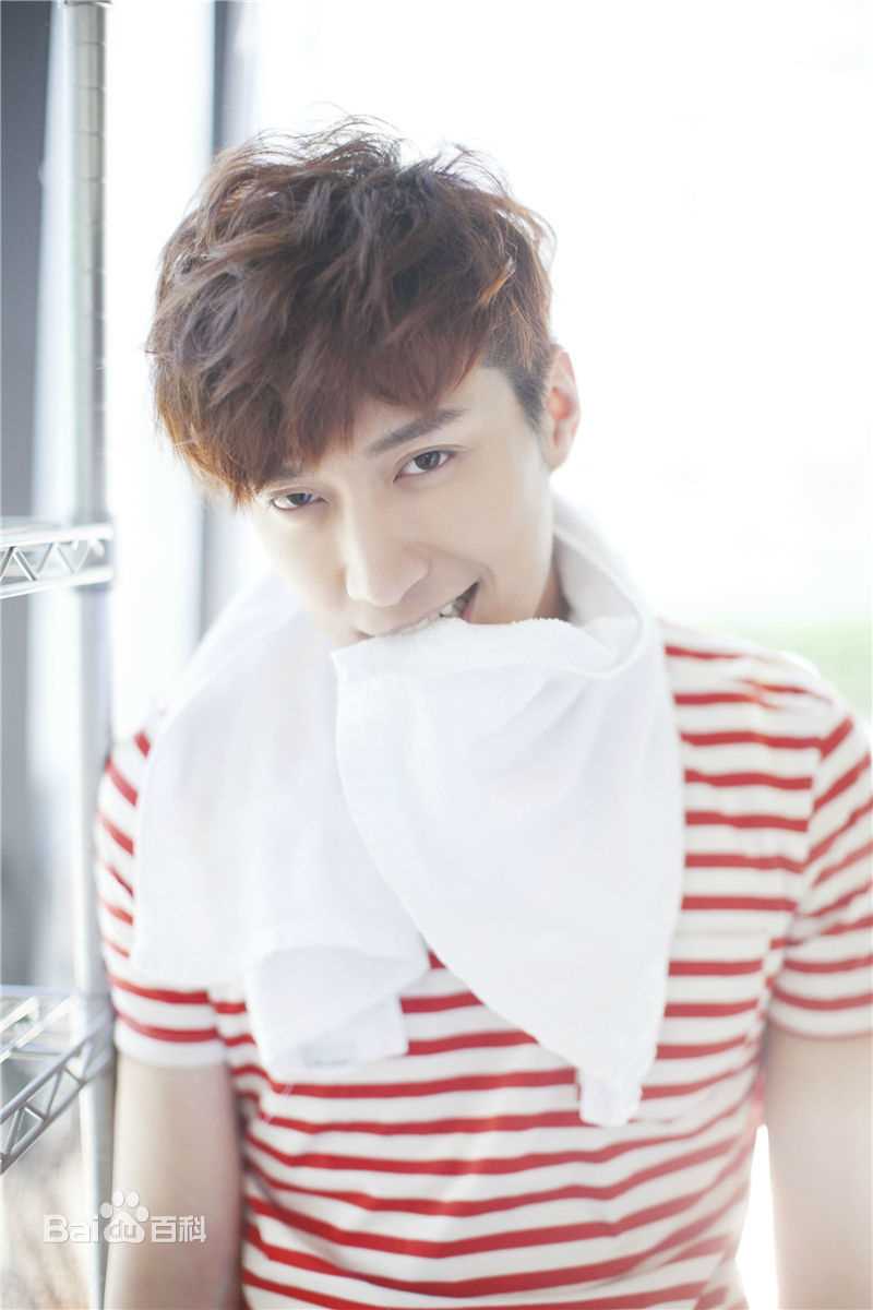 乔任梁(Kimi)在《昕薇》中的