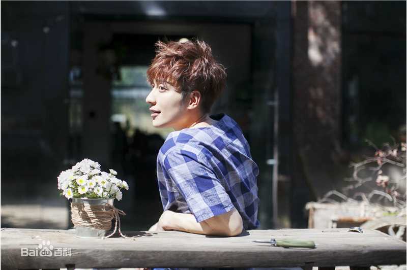 乔任梁(Kimi)在《昕薇》中的