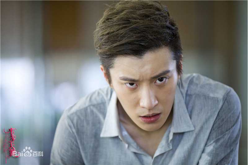 高清乔任梁(Kimi)在《半步天涯》饰任一凡中的图集