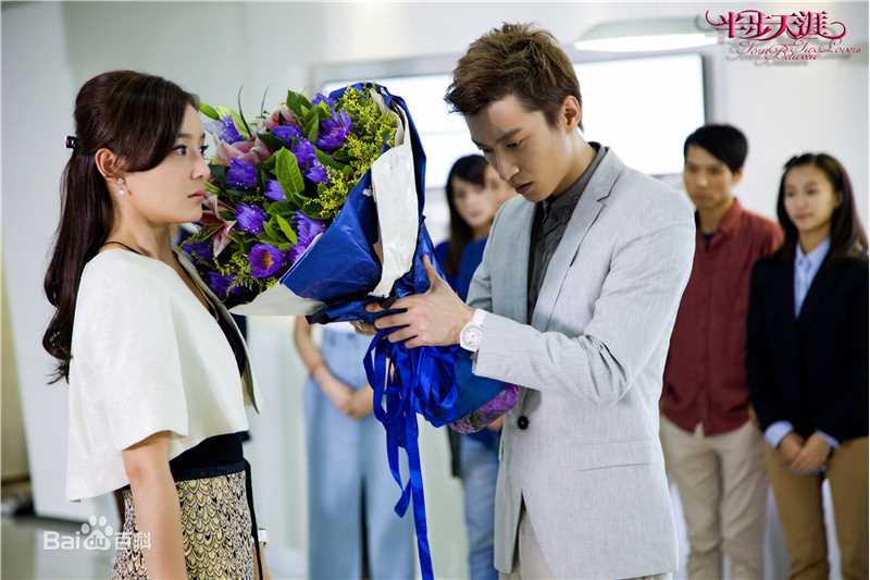 高清乔任梁(Kimi)在《半步天涯》饰任一凡中的图集