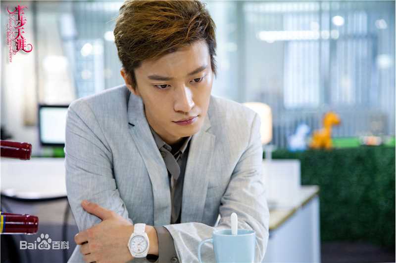 高清乔任梁(Kimi)在《半步天涯》饰任一凡中的图集