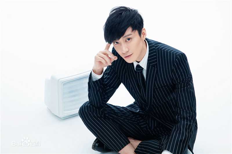 乔任梁(Kimi)最新宣传壁纸