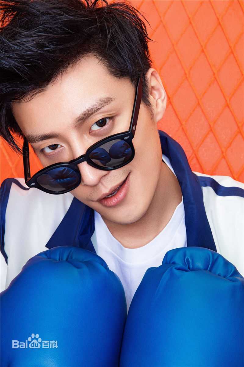 乔任梁(Kimi)最新宣传壁纸