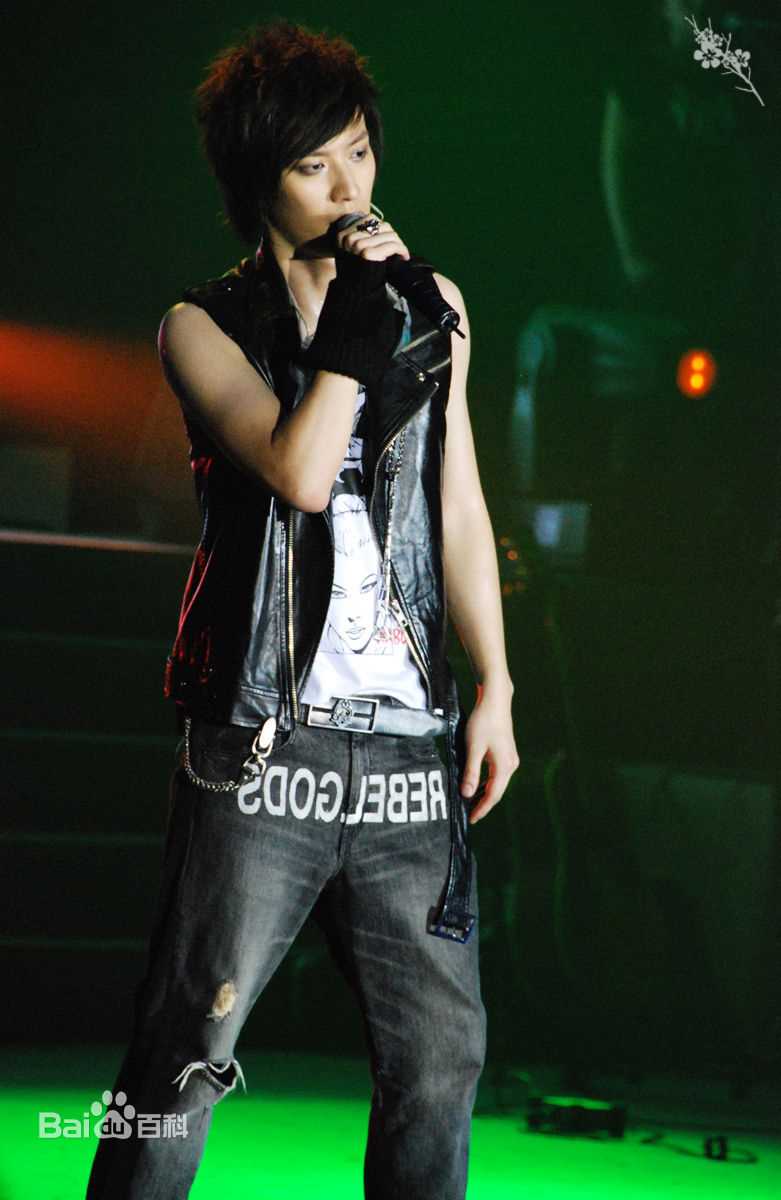 乔任梁(Kimi)2008.11 上海演唱会素颜照相册