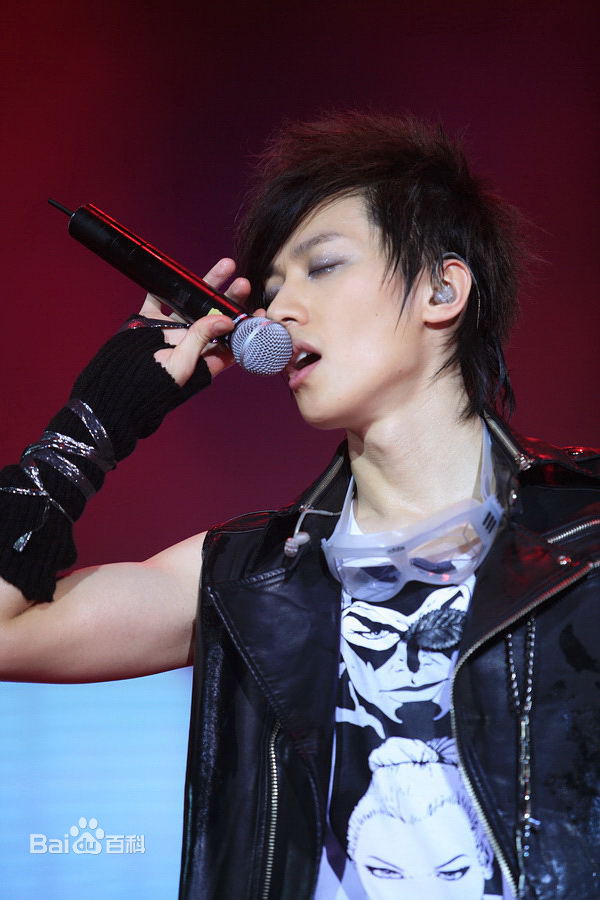 乔任梁(Kimi)2008.11 上海演唱会素颜照相册