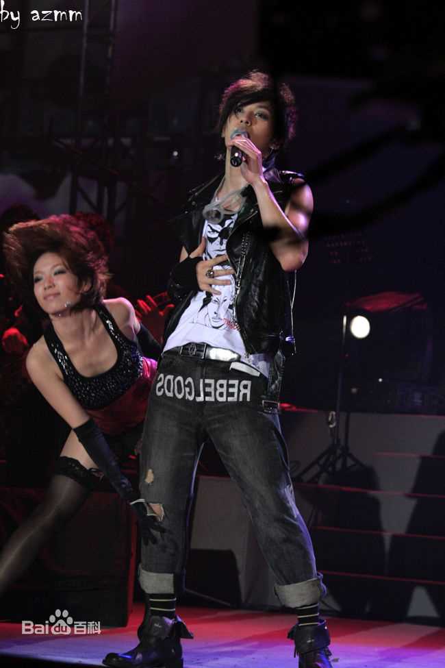 乔任梁(Kimi)2008.11 上海演唱会素颜照相册