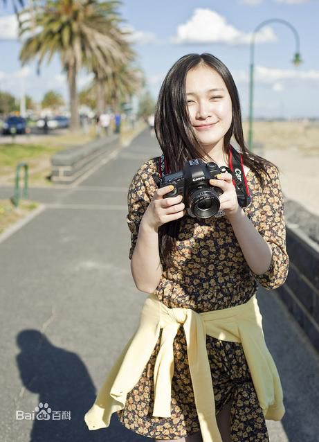 张子琪(Serena)子琪墨尔本生活照壁纸壁纸