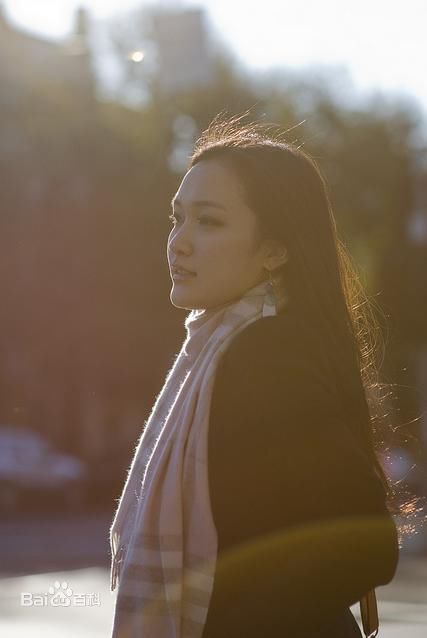 张子琪(Serena)子琪墨尔本生活照壁纸壁纸