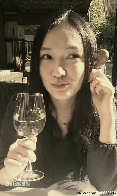 张子琪(Serena)子琪墨尔本生活照壁纸壁纸