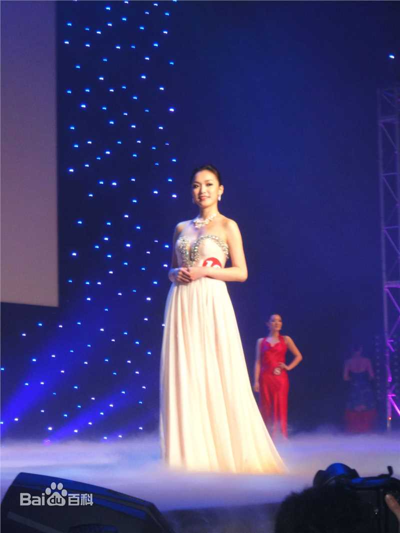 张子琪(Serena)2012中华小姐澳大利亚区生活照相册