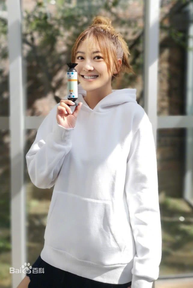 应采儿(Cherrie Ying)最新时尚壁纸