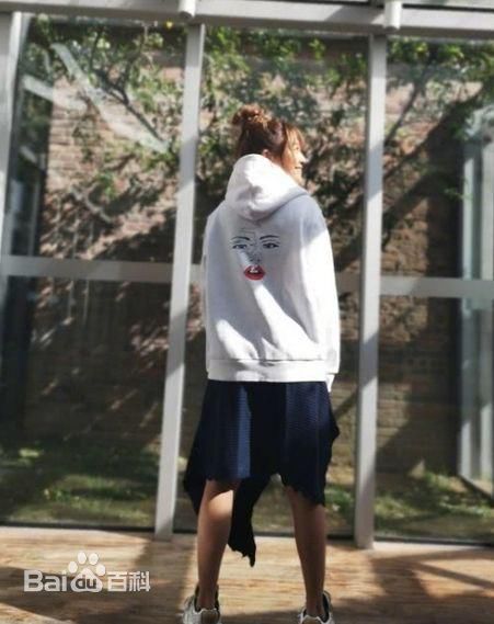 应采儿(Cherrie Ying)