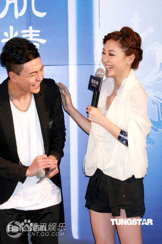 应采儿(Cherrie Ying)2010.5.30 雪肌精全新美白粉底发表会图册