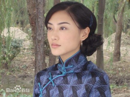 精选应采儿(Cherrie Ying)在2007年《凤穿牡丹》饰演郁芷岚中的图册