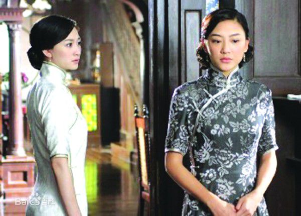 精选应采儿(Cherrie Ying)在2007年《凤穿牡丹》饰演郁芷岚中的图册