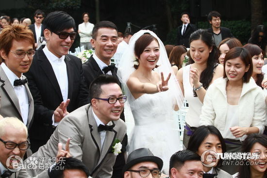 应采儿(Cherrie Ying)陈小春婚礼生活照相册