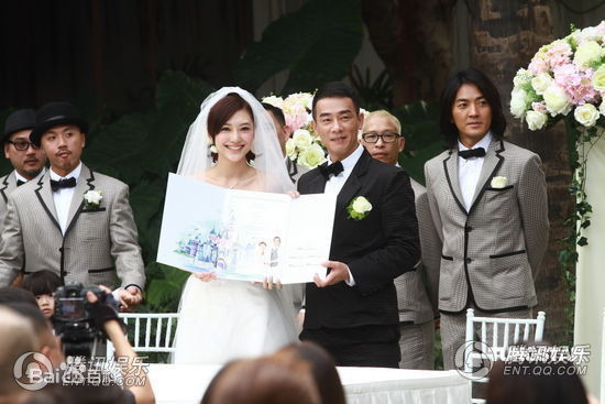 应采儿(Cherrie Ying)陈小春婚礼生活照相册