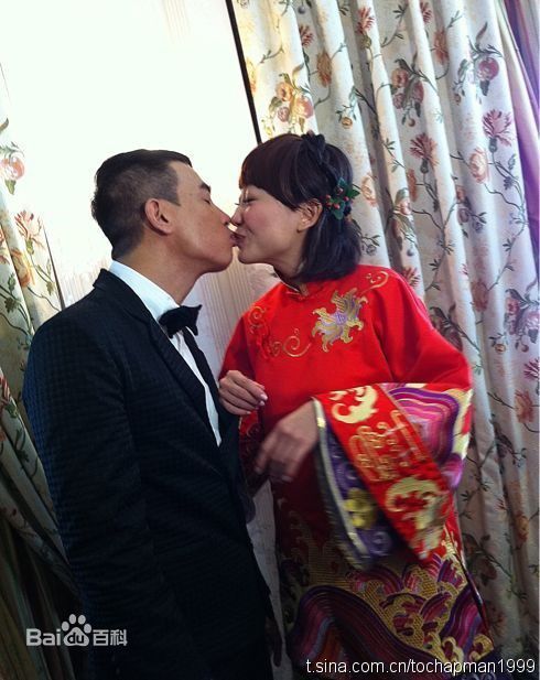 应采儿(Cherrie Ying)陈小春婚礼生活照相册