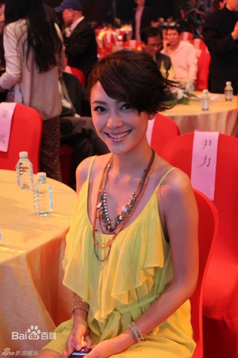 最新应采儿(Cherrie Ying)精彩图册