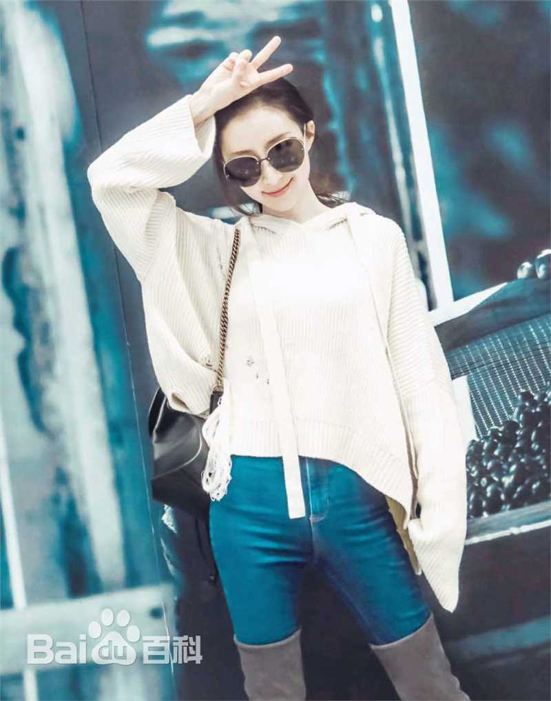 舒畅(Jennifer)生活照性感图片图集