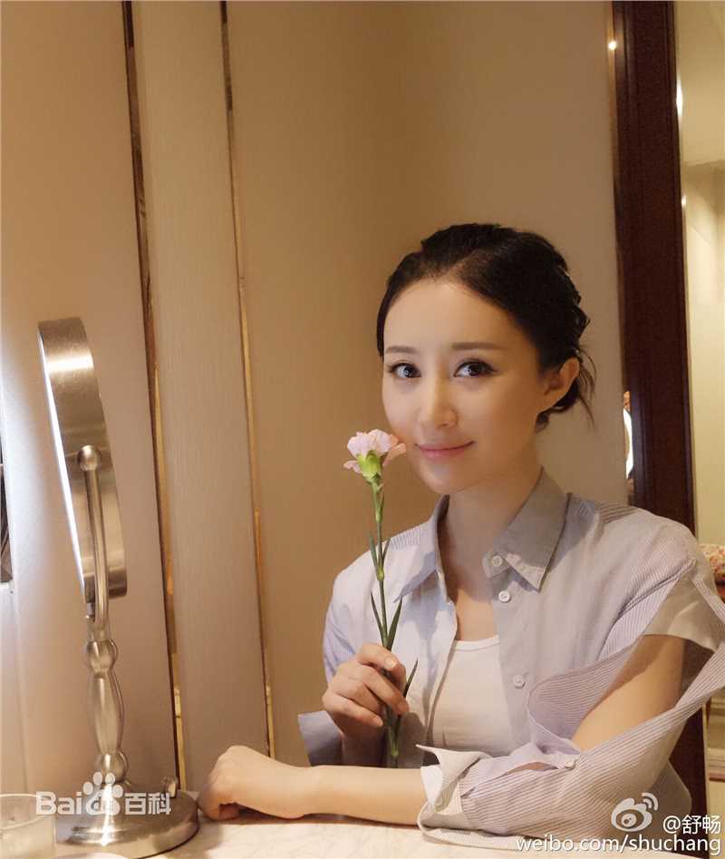 舒畅(Jennifer)生活照性感图片图集