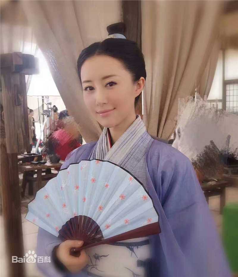 高清舒畅(Jennifer)在 《大唐荣耀》饰 慕容林致中的图集