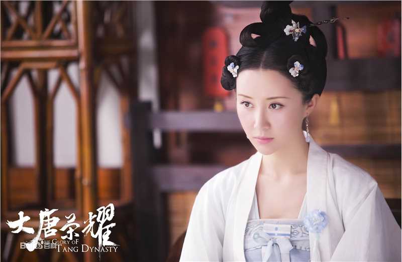 高清舒畅(Jennifer)在 《大唐荣耀》饰 慕容林致中的图集