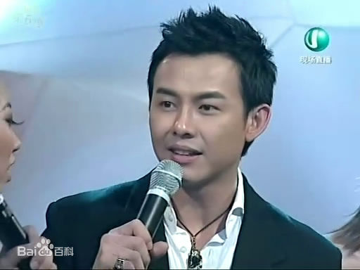 王禄江(Bryan Wong)活动照性感图片图集