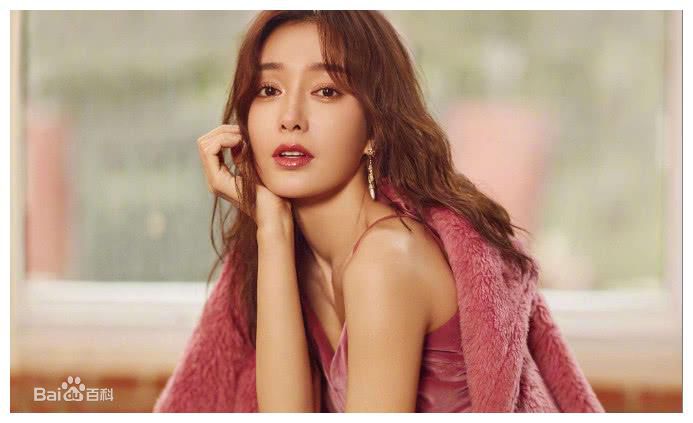 最优质秦岚(Qin Lan)生活照