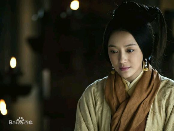 最全秦岚(Qin Lan)在《楚汉传奇》饰演的吕后中的壁纸
