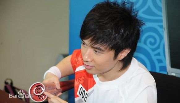 古巨基(Ku Kui Kei, Leo Ku)火炬手素颜照相册