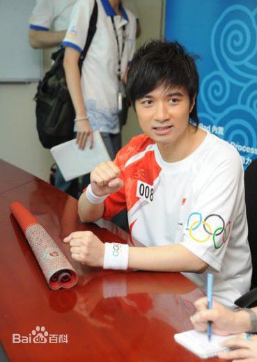 古巨基(Ku Kui Kei, Leo Ku)火炬手素颜照相册