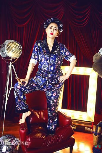 陈佳妍奶奶说前后照片