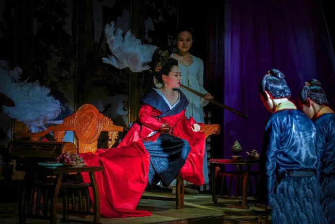 陈佳妍太子妃升职记前后照片