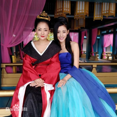 陈佳妍太子妃升职记前后照片