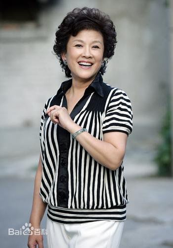 宋春丽生活照前后照片