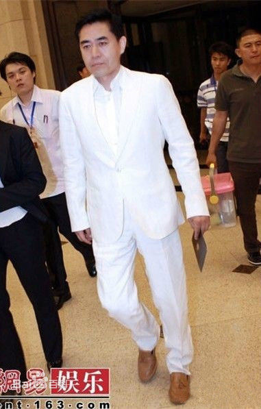 陈宝国出席活动性感图片图集